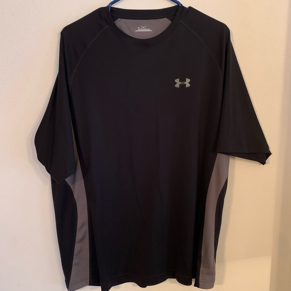 Under Armour Men’s Shirt XL